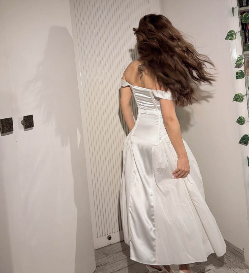 Avneet Kaur Makes Hearts Flutter In Her Dreamy White Corset Gown—Take A Closer Look At Her Glam 994318