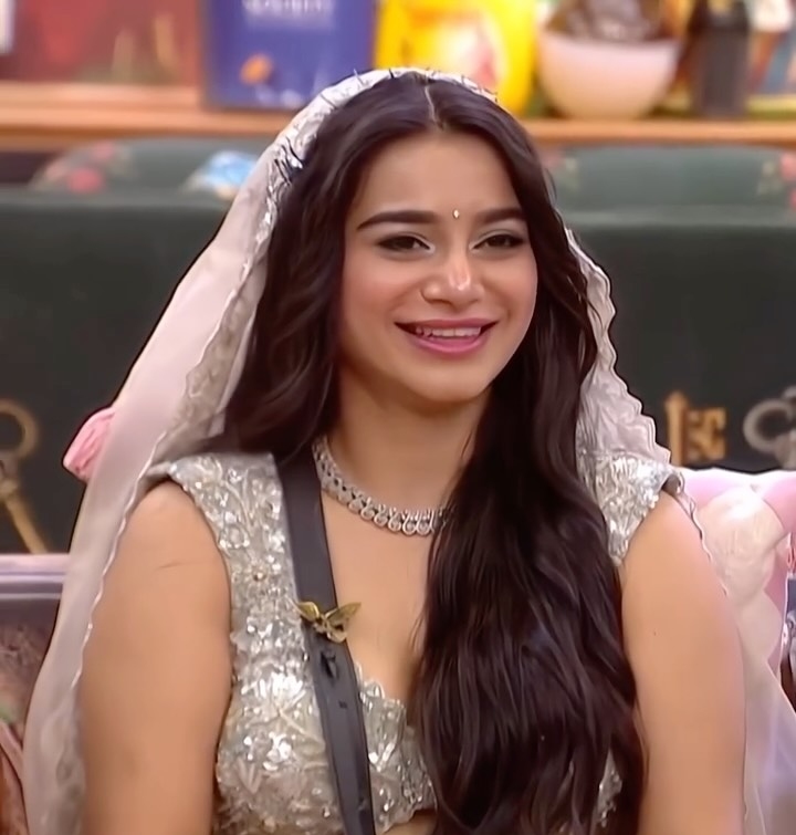 Bigg Boss Marathi Season 6's Top 5 Finalists: Tanvi Kolte To Raqesh Bapat —Checkout 994650