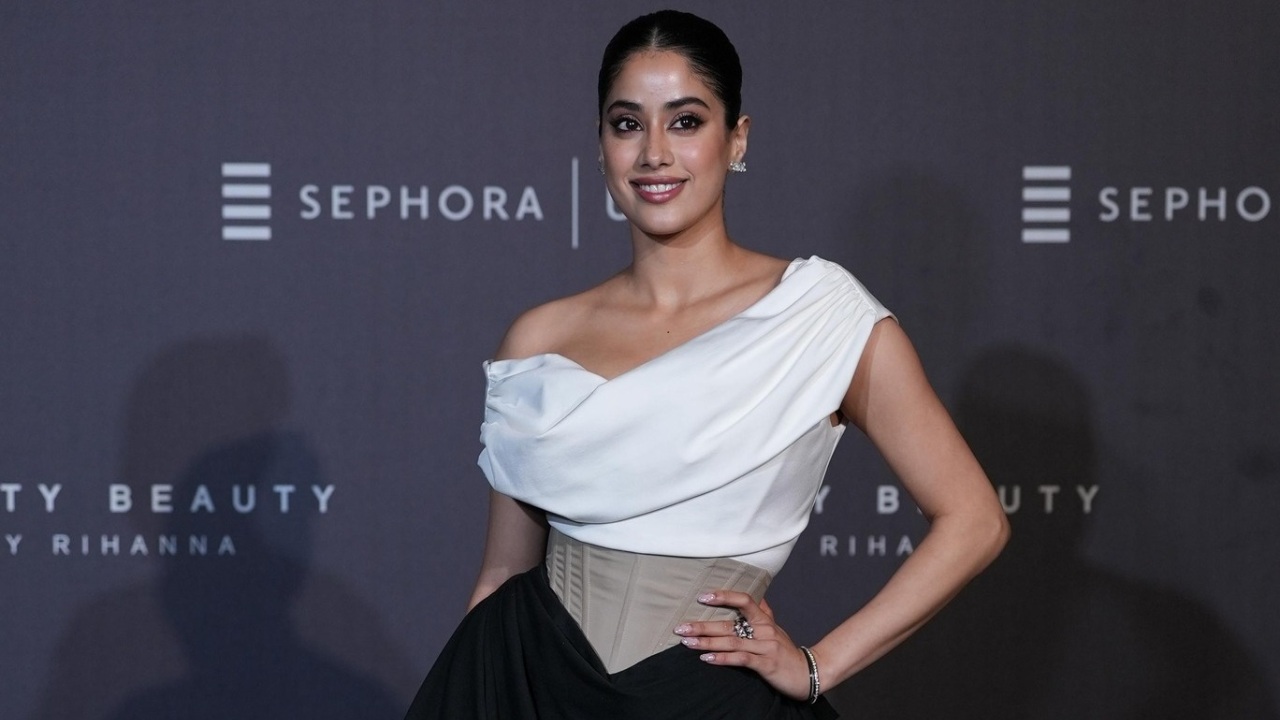 Janhvi Kapoor Keeps It Sleek and Sharp at Fenty Beauty Launch 995469