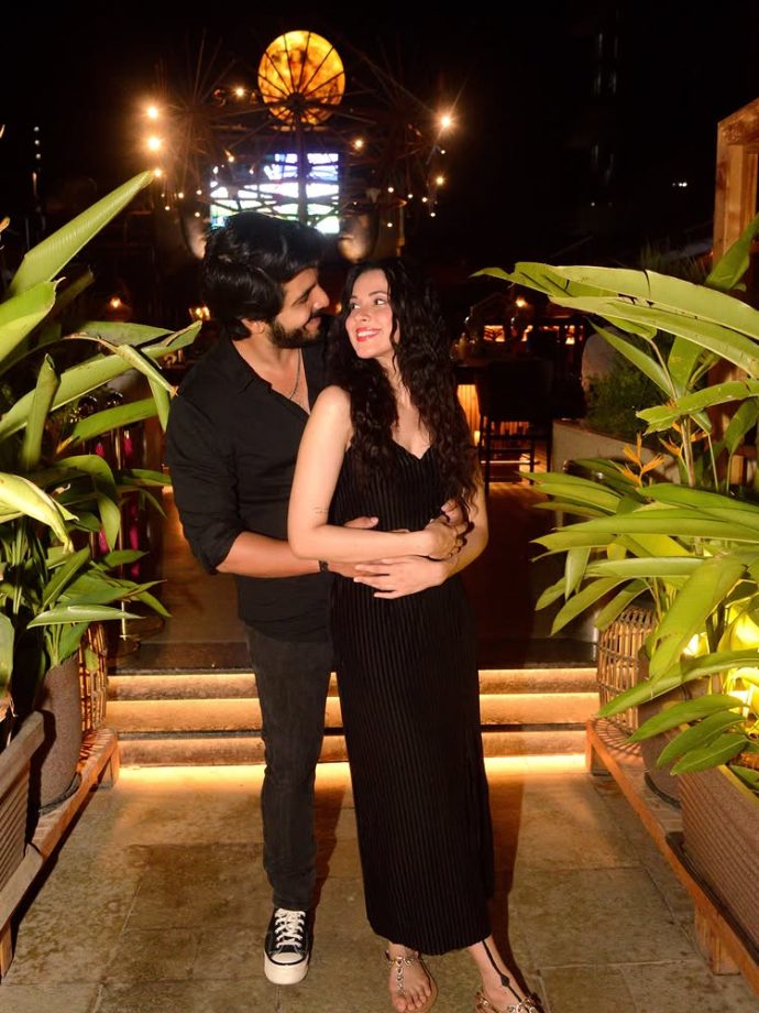 Kanwar Dhillon & Alice Kaushik Celebrate 5 Years Of Love: Here's How Pandya Store Co-stars' Story Began 993774