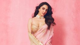 Kiara Advani Looks Elegant in a Pink Saree with Gold Work