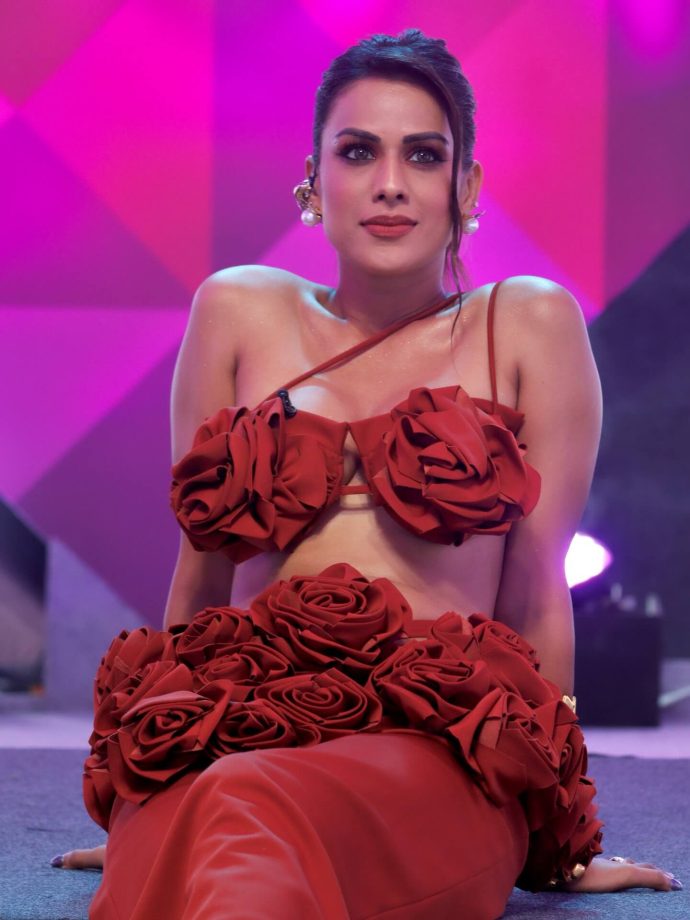 Nia Sharma Goes Bold in a Red Statement Outfit 993976