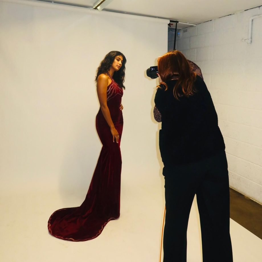 Pooja Hegde Brings Bold Red Looks—From Lehenga to Mini Dress, Your Style Guide 994470