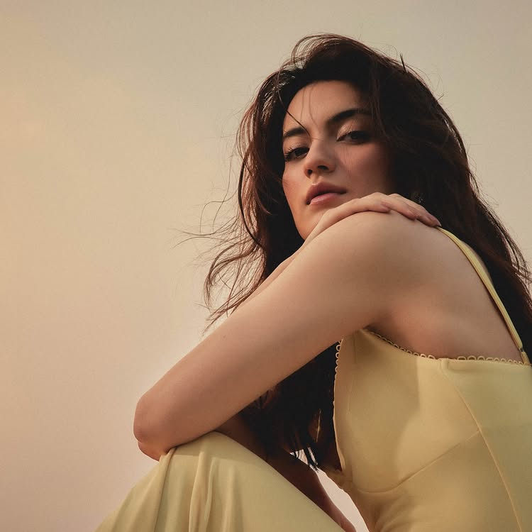 Pratibha Ranta Serves Effortless Sunset Style in a Yellow Dress 993318