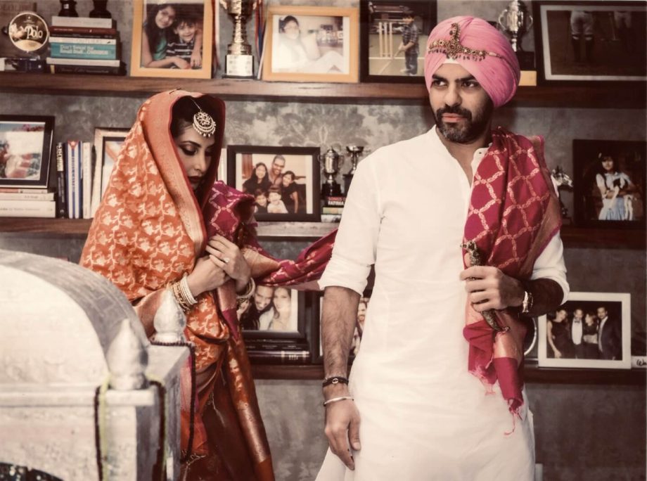 Priya Kapur Shares Unseen Anniversary Pics With Late Husband Sunjay Kapur, Reveals His Special Gift 994194