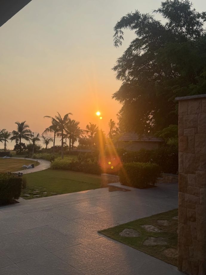 Priyanka Chopra shares slow Hyderabad moments in a relaxed Sunday mood 993538