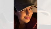 Priyanka Chopra's Selfie With Shah Rukh Khan Song Lyrics In Text Sparks Curiosity: Check Out 994920