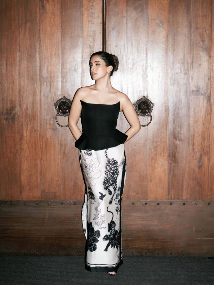 Sanya Malhotra Keeps It Chic in a Black and White Outfit 993973