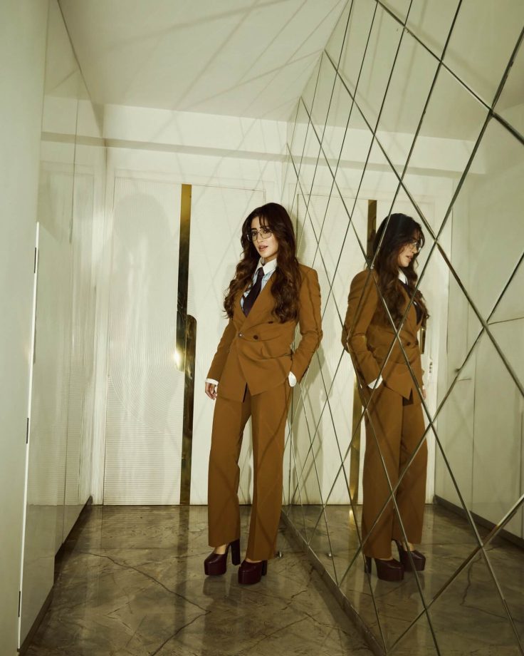 Shivangi Joshi Redefines Boss Lady Style In A Sharp Brown Suit 993923