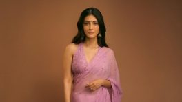 Shruti Hassan Makes Hearts Flutter In A Lavender Mirror Work Saree with Halter Blouse: Take A Look