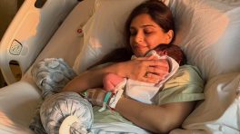 Sonam Kapoor Shares 1st Pic With Her Newborn Son From Hospital, Vicky Kaushal Reacts