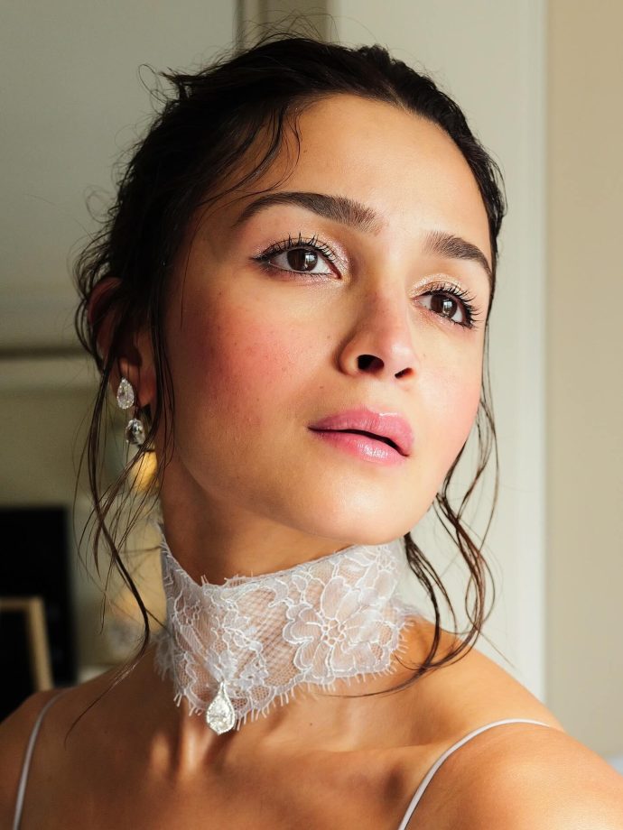 Alia Bhatt’s Steel Blue Cannes 2026 Look Leaves Priyanka Chopra Smitten; Fans Call Her “Indian Disney Princess” 997234
