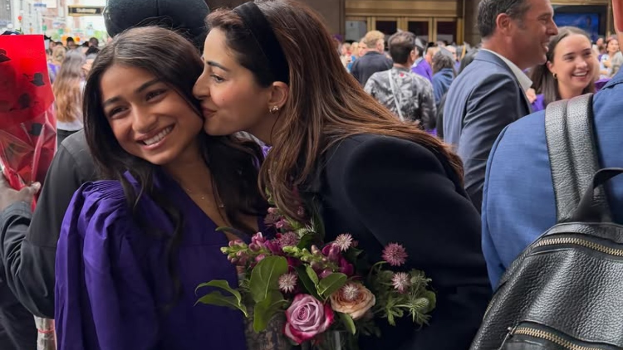 Ananya Panday Flies to New York to Celebrate Sister Rysa Panday’s NYU Graduation 997445