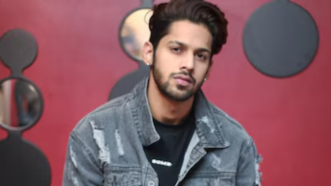 Baseer Ali Gets Into An Ugly Fight With A Pap Allegedly Over Harassment Of Female Splitsvilla Contestant 996235