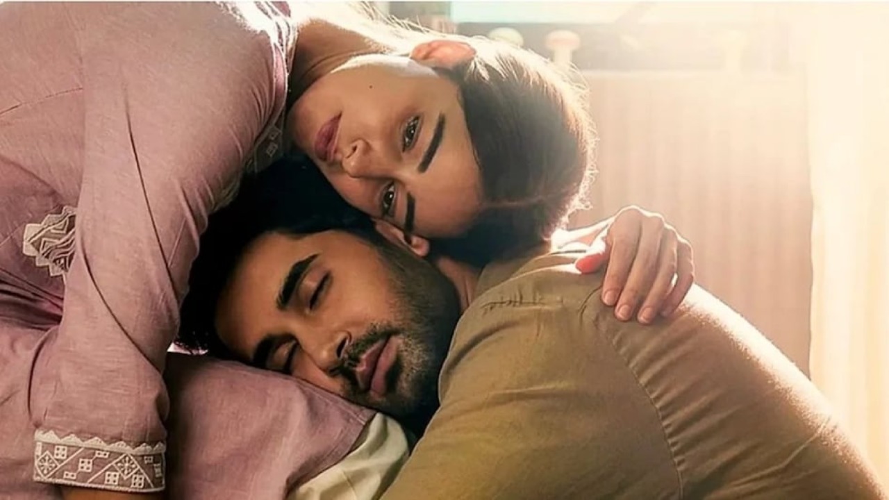 Chand Mera Dil Box Office Collection Day 8: Ananya-Lakshya's Film Marches In 2nd Week, Earns 1.25 Cr 998849
