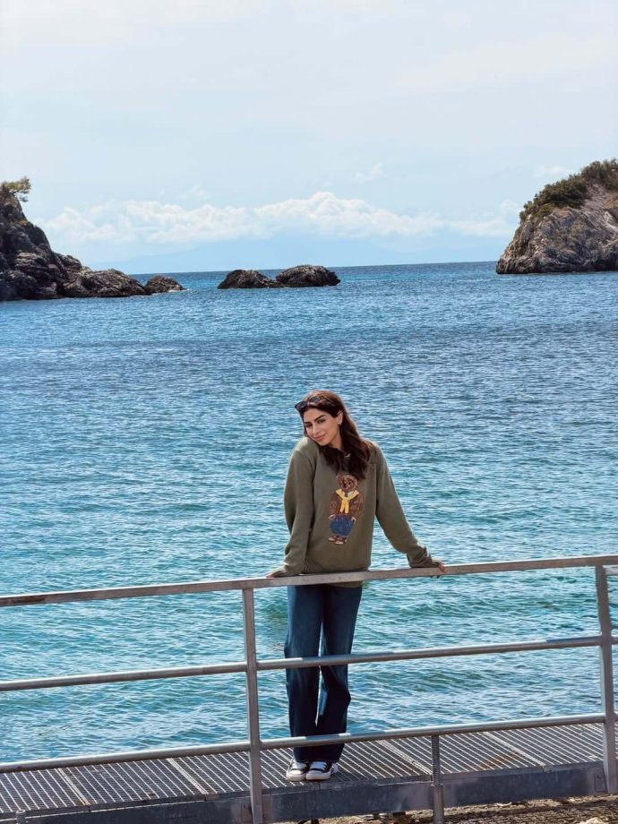 Check out pics from Khushi Kapoor’s Recent Vacation 997680