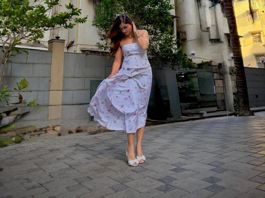 Check out Rubina Dilaik’s Summer Look 998168