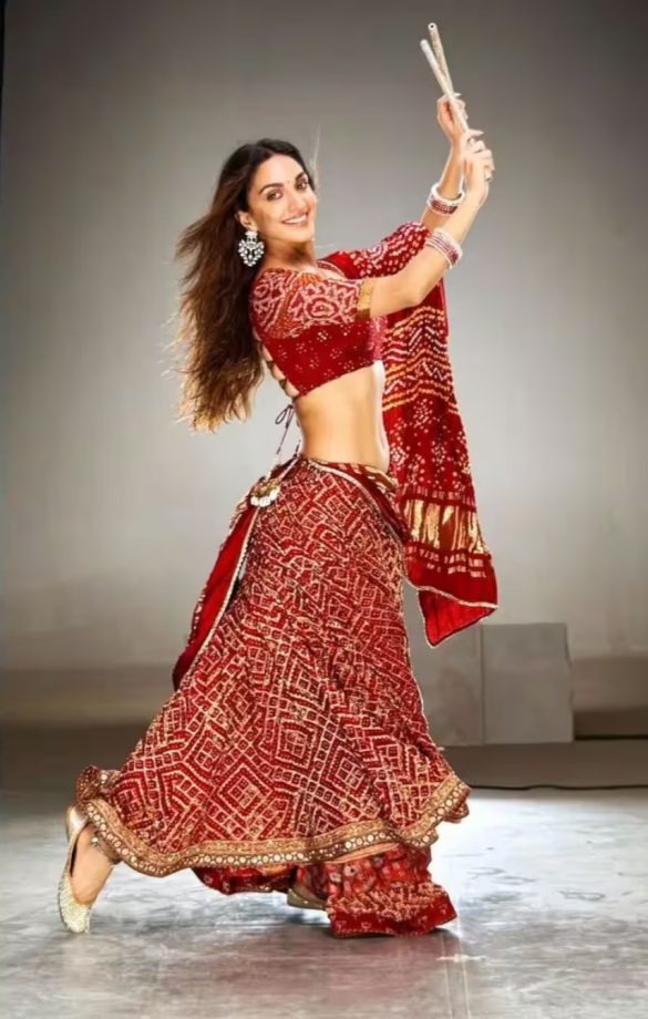 From Deepika Padukone and Alia Bhatt to Sankruti Jayana: Actresses Who Brought Garba Magic Alive on Screen 996472