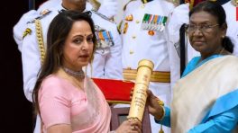 Hema Malini Says 'I Felt My Husband Dharmendra Ji's Presence' While Receiving Padma Vibhushan On His Behalf