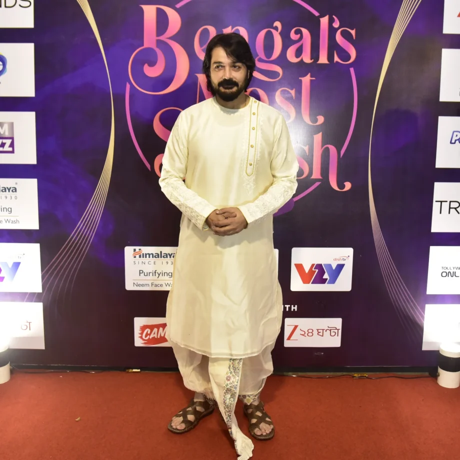 Hot Hunks Who Ruled The Red Carpet At TRENDS Presents IWMBuzz.com’s Bengal’s Most Stylish Season 3 996996