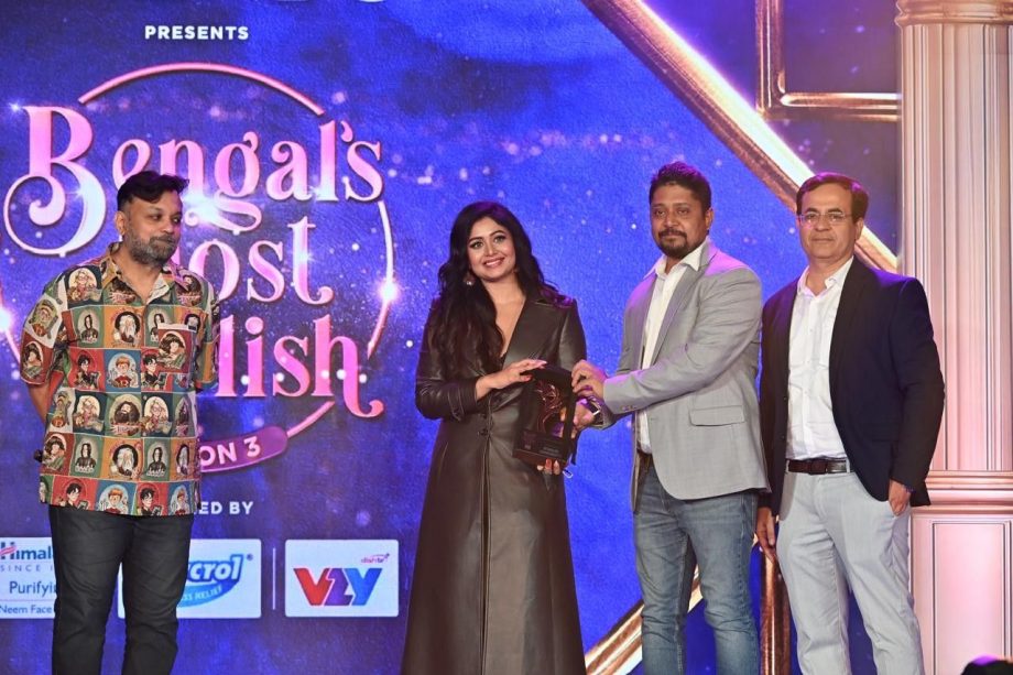 In Pics: Unforgettable Winning Moments at TRENDS Presents IWMBuzz.com’s Bengal’s Most Stylish Season 3 - 8