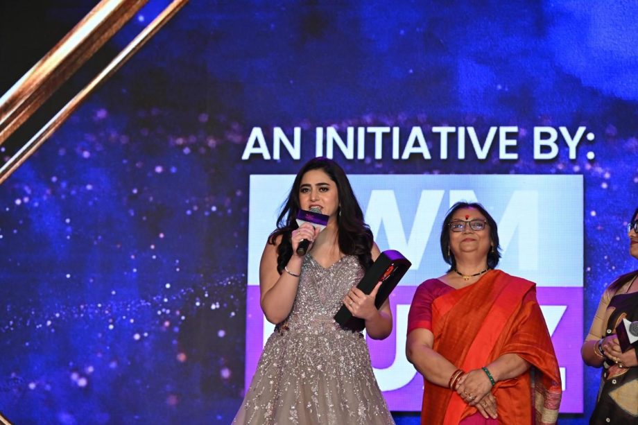 In Pics: Unforgettable Winning Moments at TRENDS Presents IWMBuzz.com’s Bengal’s Most Stylish Season 3 - 47