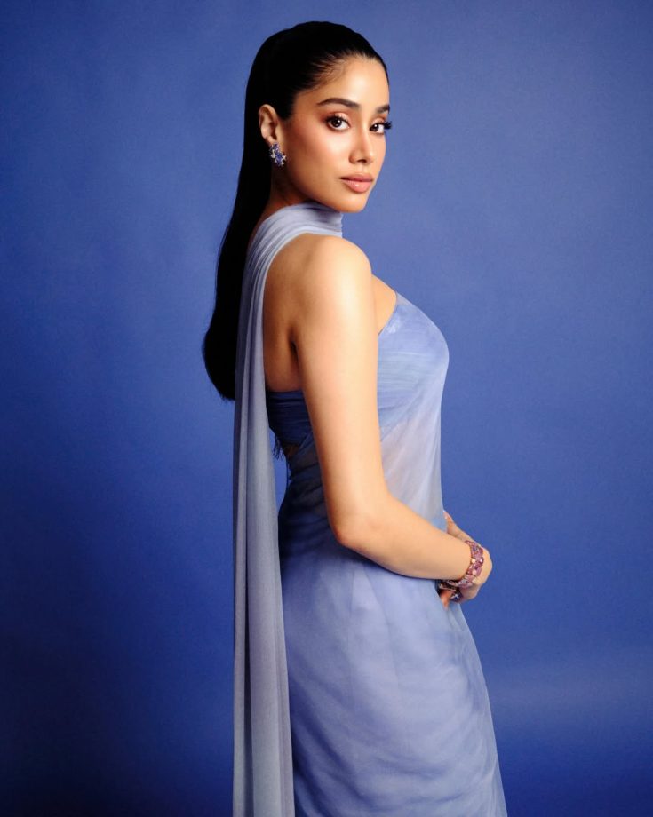 Janhvi Kapoor Brings Back Dreamy Chiffon Sarees At Peddi Trailer Launch 997778