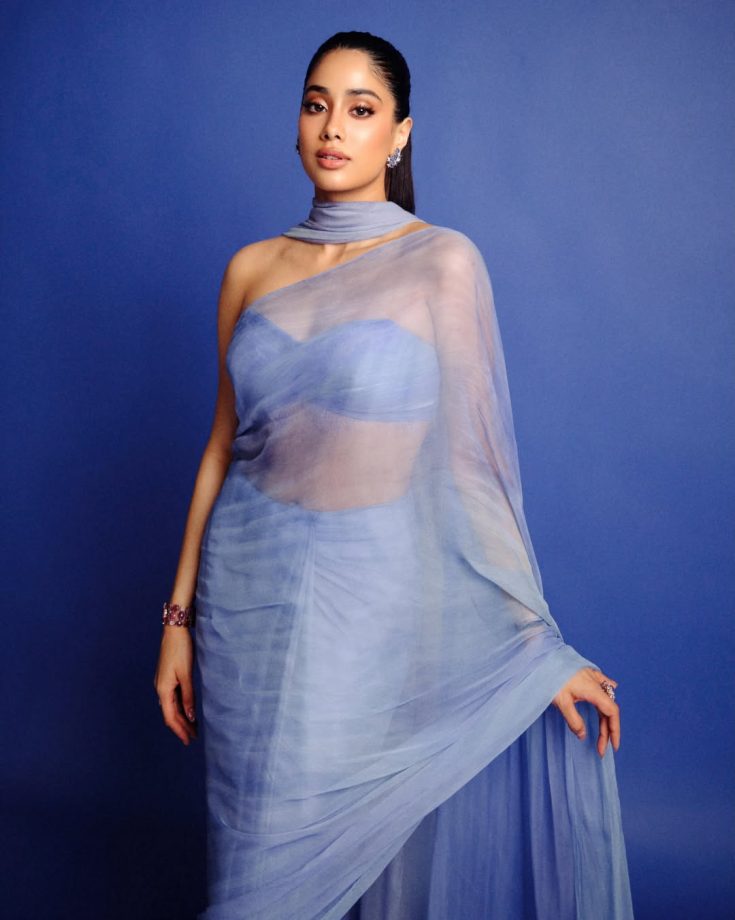 Janhvi Kapoor Brings Back Dreamy Chiffon Sarees At Peddi Trailer Launch 997772
