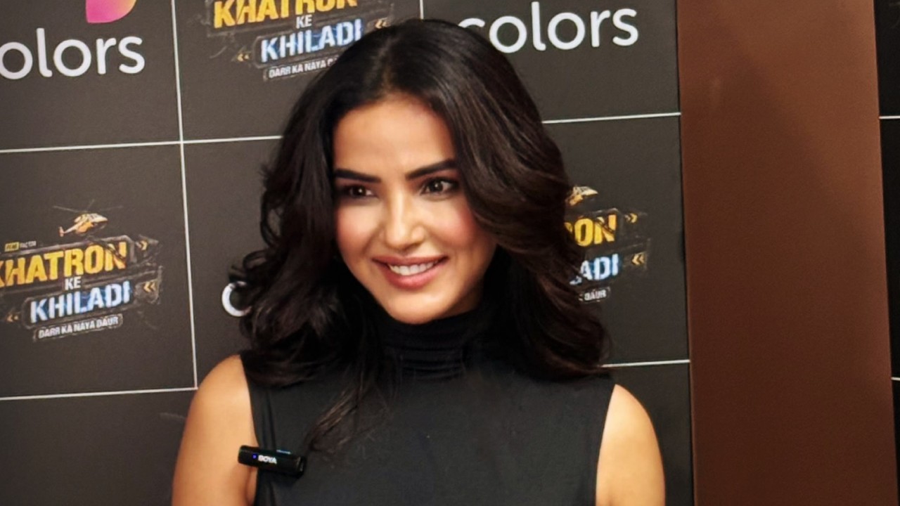 Jasmin Bhasin Brings Boss Energy with a Cool-Girl Twist 998174