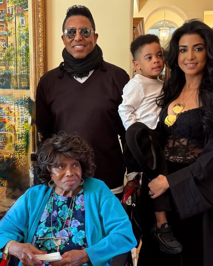 Jermaine Jackson Shares Personal Family Photos as Katherine Jackson Turns 96 997402