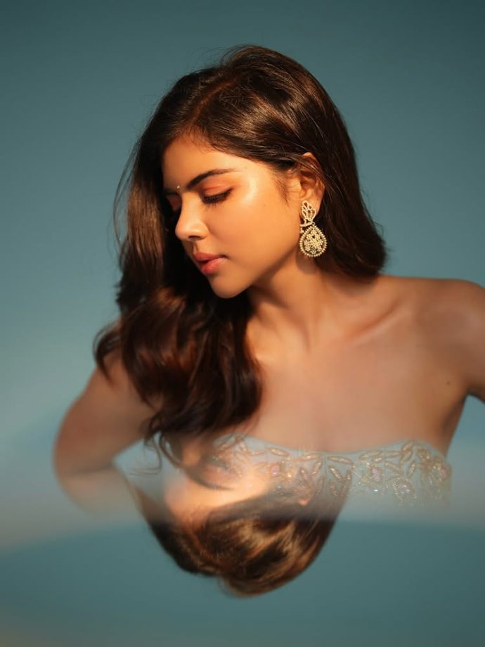 Kalyani Priyadarshan keeps it easy and elegant in a powder blue corset lehenga 996095