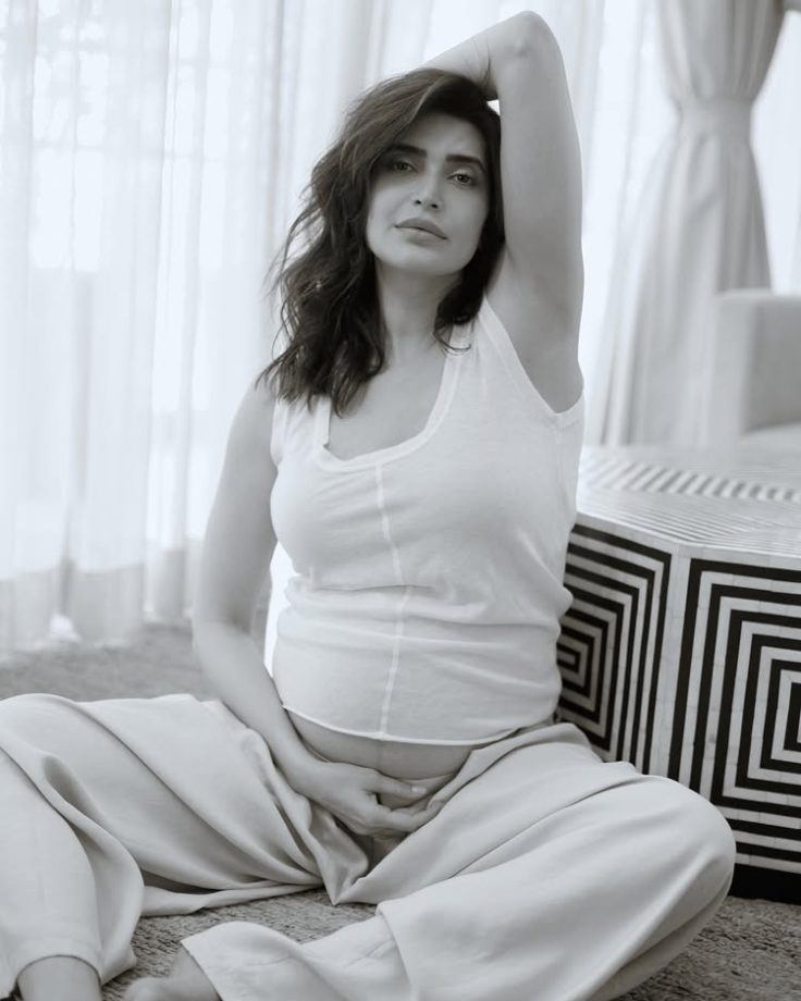 Karishma Tanna Pregnancy Comfy Fashion in Relaxed Co-Ord Look 998859