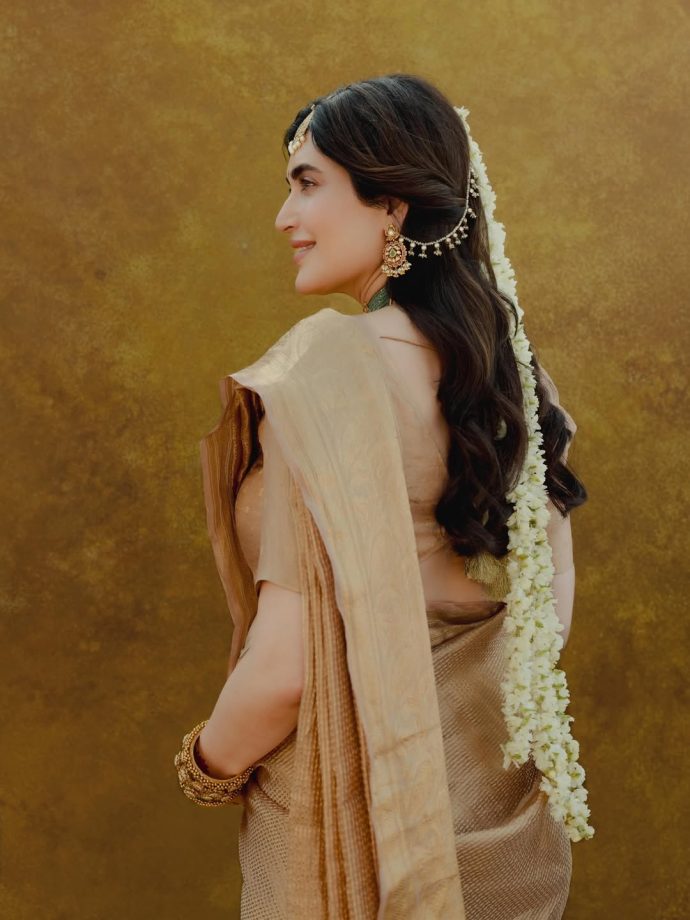 Karishma Tanna's Gold Kanjeevaram Silk Saree From Her Baby Shower Is Pure Goals—Peek Into The Full Look 998478