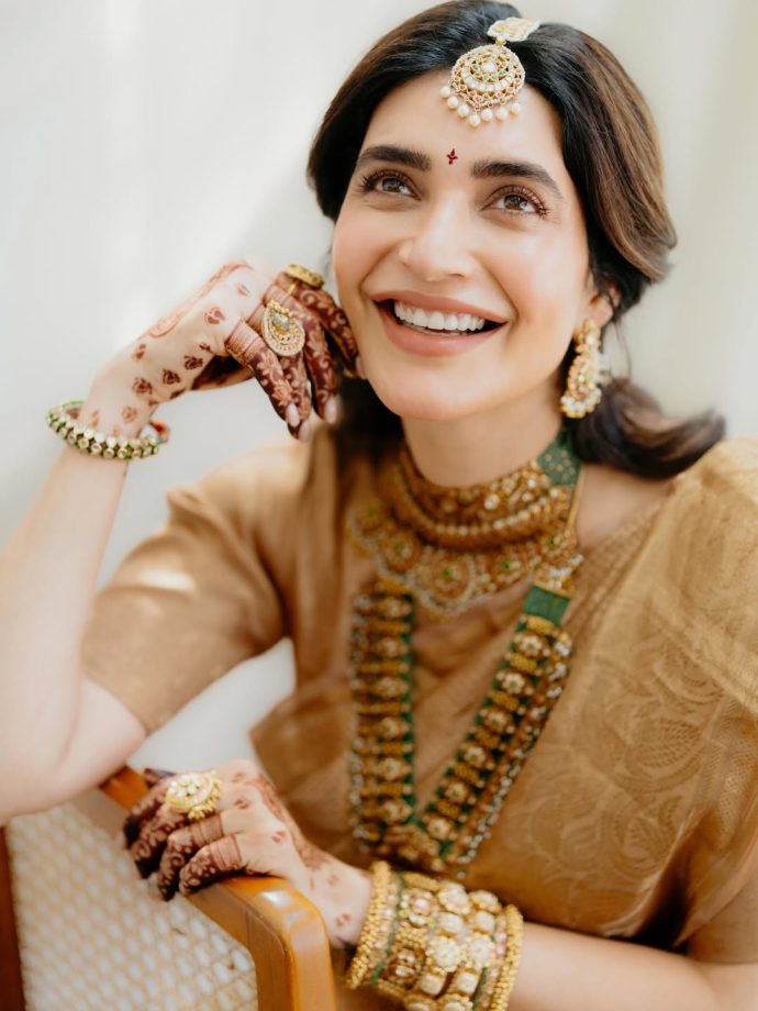 Karishma Tanna's Gold Kanjeevaram Silk Saree From Her Baby Shower Is Pure Goals—Peek Into The Full Look 998470