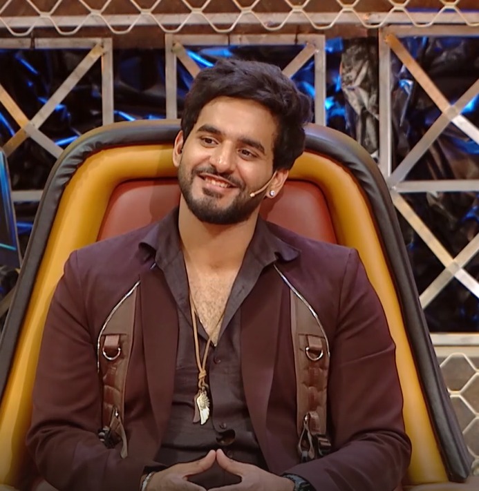 “Kya Gire Hue Log Hai Yaar”: Khesari Lal Yadav Reacts to Shocking Alliance Twist in Amazon MX Player’s Battleground Season 2 996177