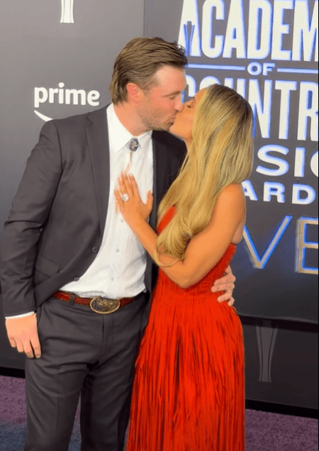 Lainey Wilson and Husband Duck Hodges Share Romantic Kiss at ACM Awards 2026 After Recent Wedding 997599