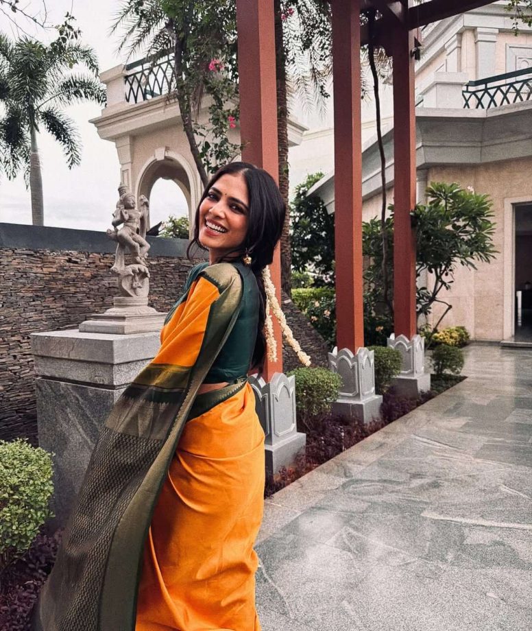 Malavika Mohanan’s Silk Saree Look Feels Straight Out of a Chennai Daydream 997474