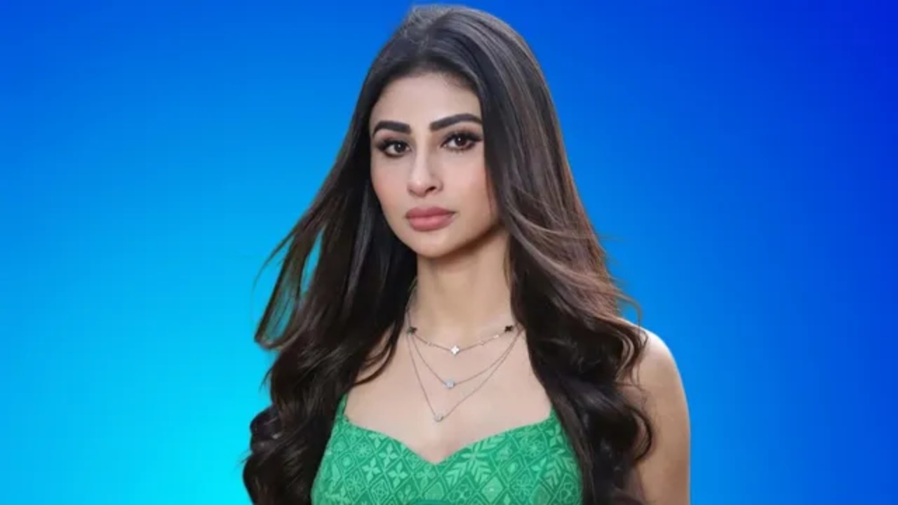 Mouni Roy Posts "I Love You" Note For Her Someone Special Amid Divorce Rumors With Suraj Nambiar 997081