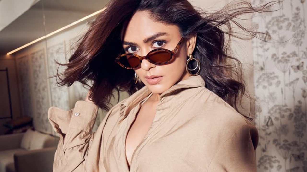 Mrunal Thakur Nails Boss-Lady Glam In Chic Denim And Heels Look 998878
