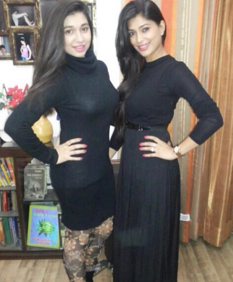 Neha Swami Sparks Nostalgia, Shares Throwback Pictures With Sanaya Irani, Ankita Lokhande & Others 997088