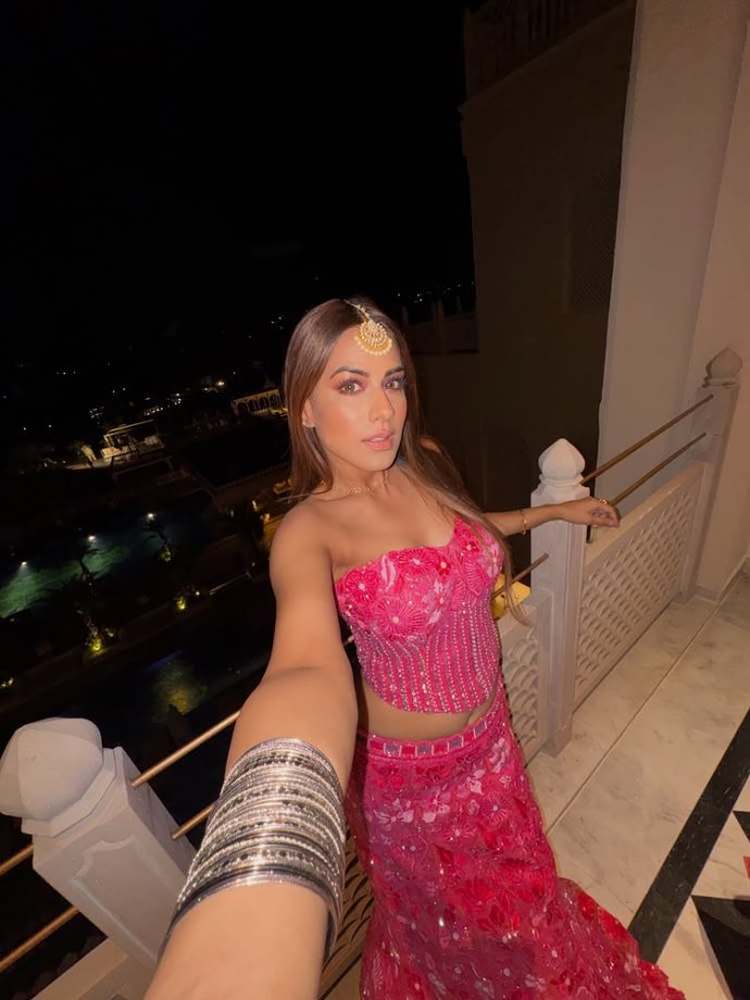 Nia Sharma brings bold glamour to festive fashion in a striking pink lehenga 997634