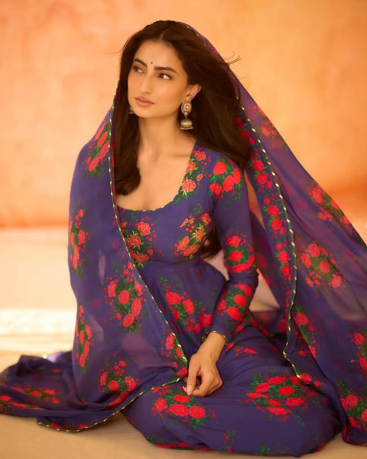 Palak Tiwari brings soft drama and desi charm in a floral anarkali 997577