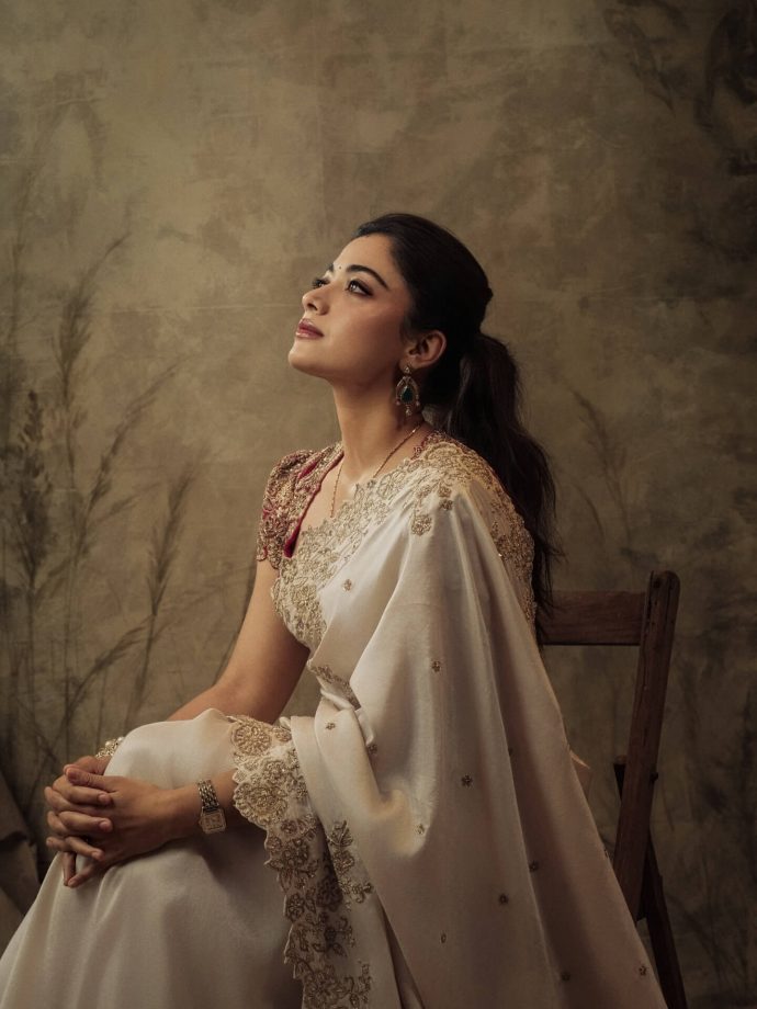 Rashmika Mandanna Brings Timeless Charm in Ivory Saree Look 996804