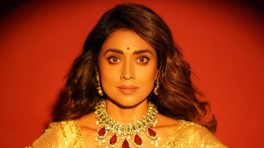 Shriya Saran in Traditional Gold Saree for Jewelry Store Visit