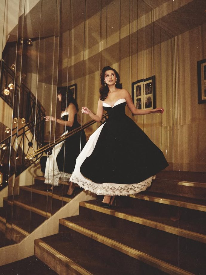 Tara Sutaria Turns Cannes Into Her Runway With Vintage-Inspired Look 997149
