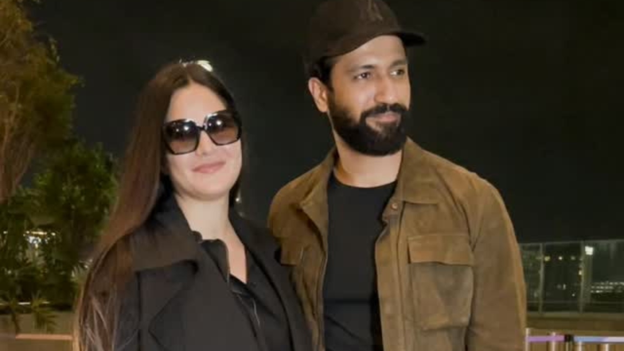 Watch Video: Katrina Kaif and Vicky Kaushal spotted at the airport after son Vihaan’s birth 996280
