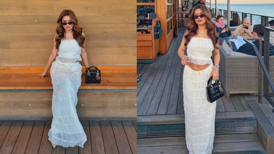 Avneet Kaur Owns Chic Vacation Style in a Breezy White Co-ord Set 1000705