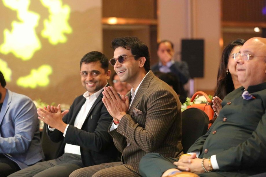 Candid Moments: IWMBuzz Digital Awards Season 8: India’s Biggest OTT and Web Entertainment 1000540