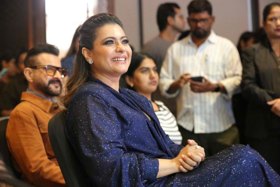 Candid Moments: IWMBuzz Digital Awards Season 8: India’s Biggest OTT and Web Entertainment 1000554