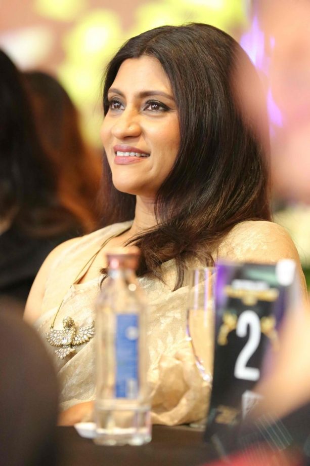 Candid Moments: IWMBuzz Digital Awards Season 8: India’s Biggest OTT and Web Entertainment 1000556